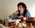 LA BOULIMIE OU L'OBESSION DE LA NOURRITURE